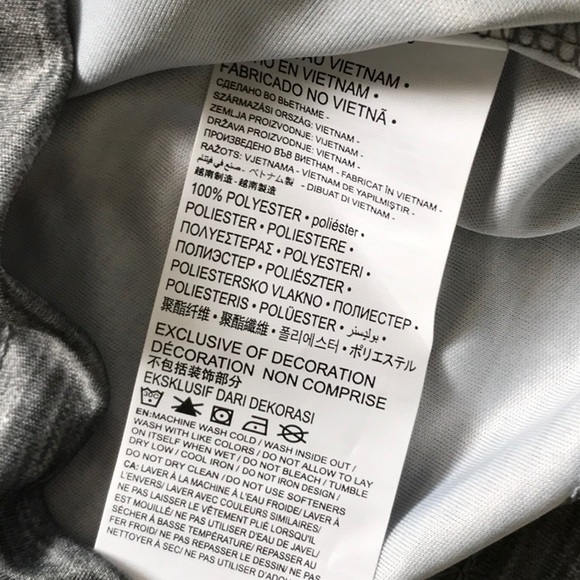 NIKE BOYS SIZE 7 SHORT SLEEVE TEES - SET OF TWO - Picture 4 of 7